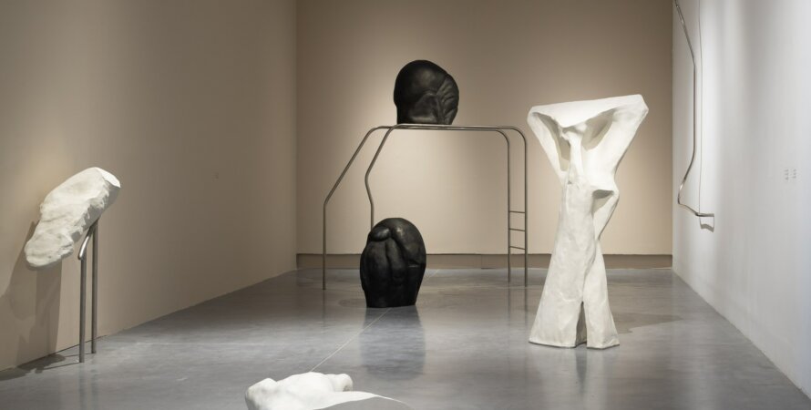Carmit Hassine: Singing over the Bones